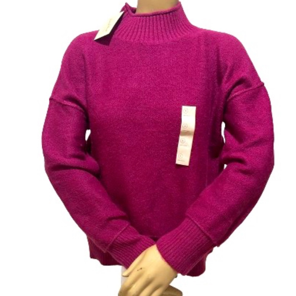NWT Universal Thread Rose Pink Moc Neck Oversized Sweater Size Small